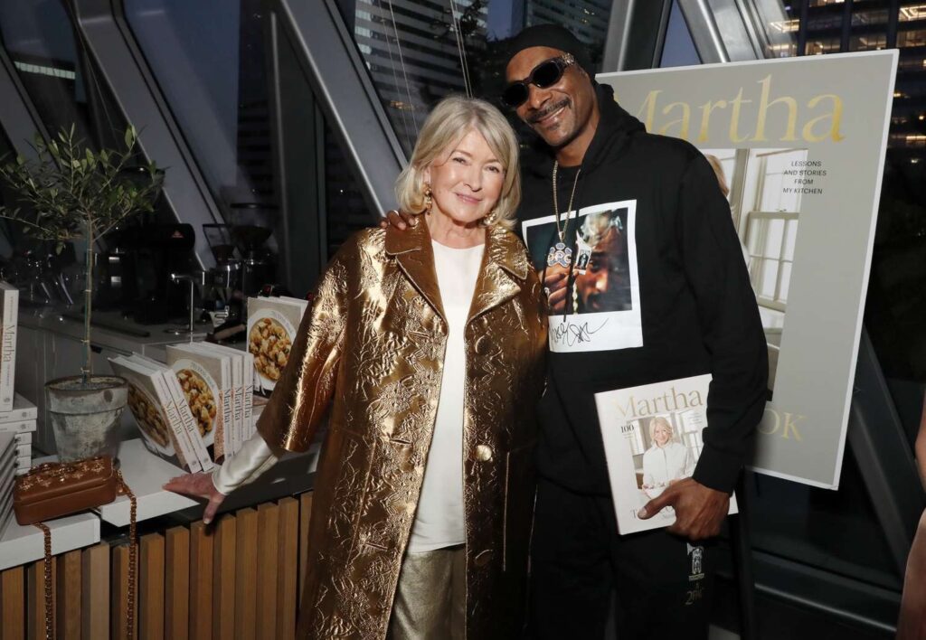 Martha Stewart and Snoop Dogg at an event together