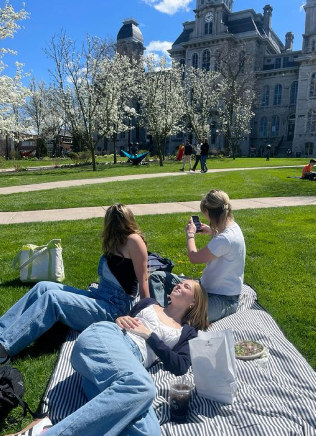 Some Essential Tips for a Successful Spring Semester in College - UA Twitch